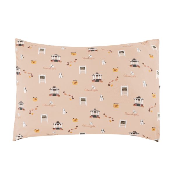 Standard Pillowcase in Gilmore Girls