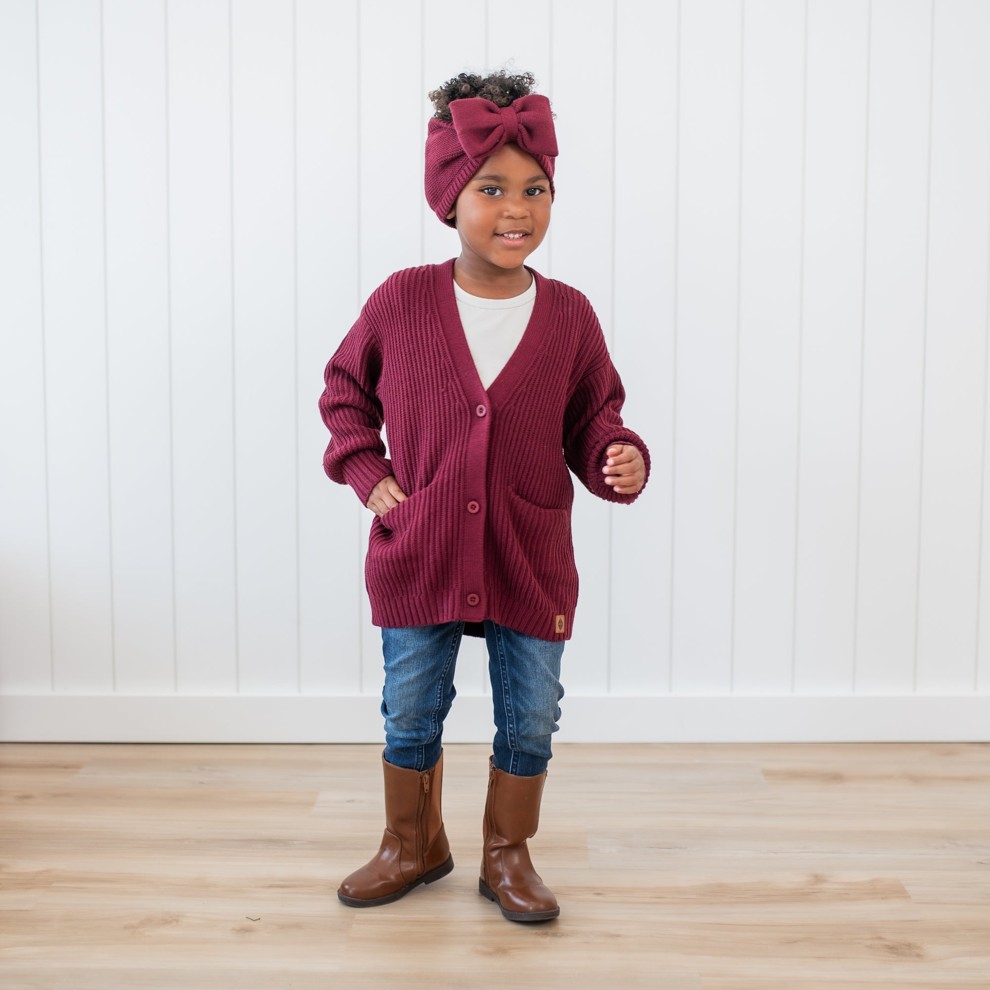 Chunky Knit Oversized Cardigan in Burgundy - Image 4