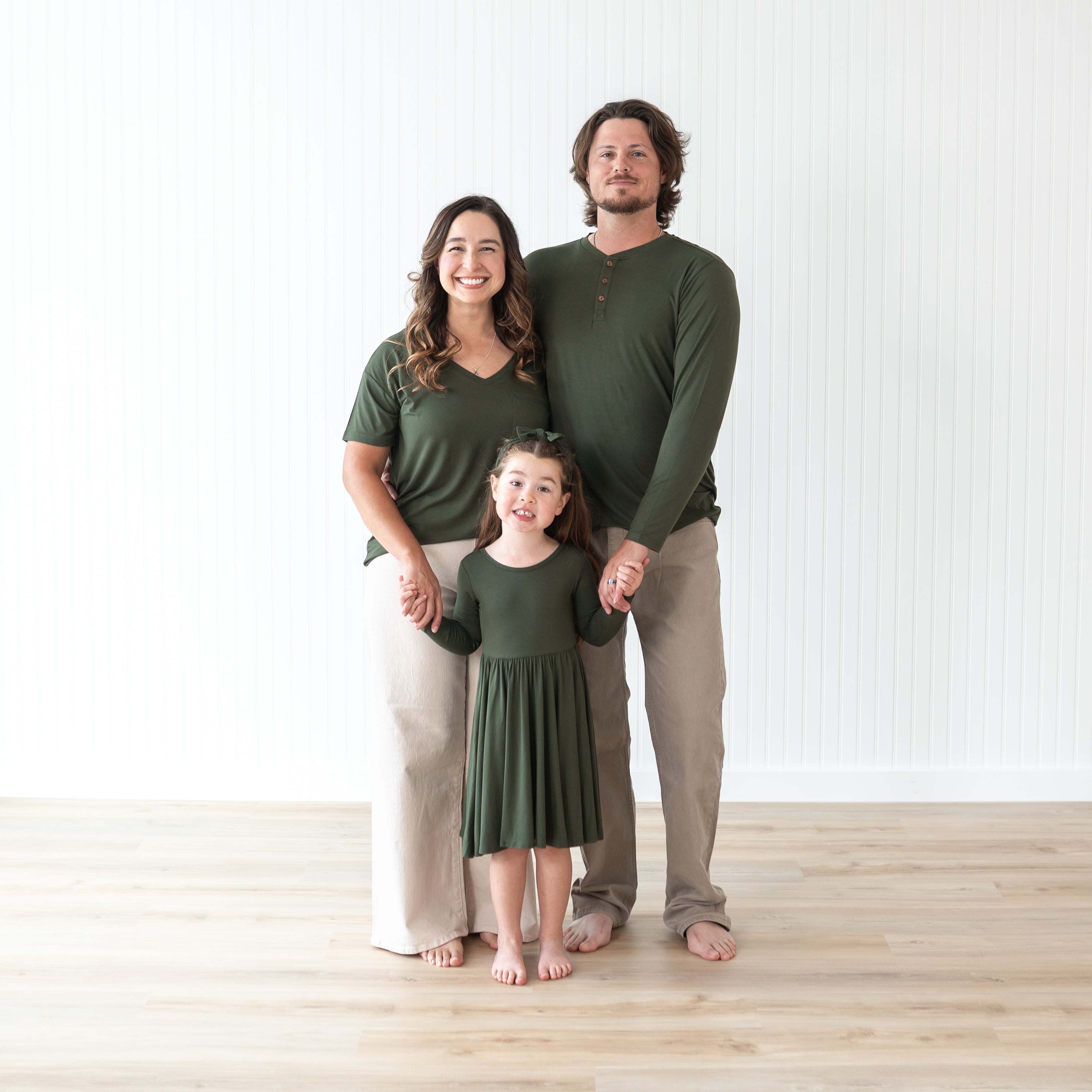 Men's Long Sleeve Henley Top in Fir - Image 2
