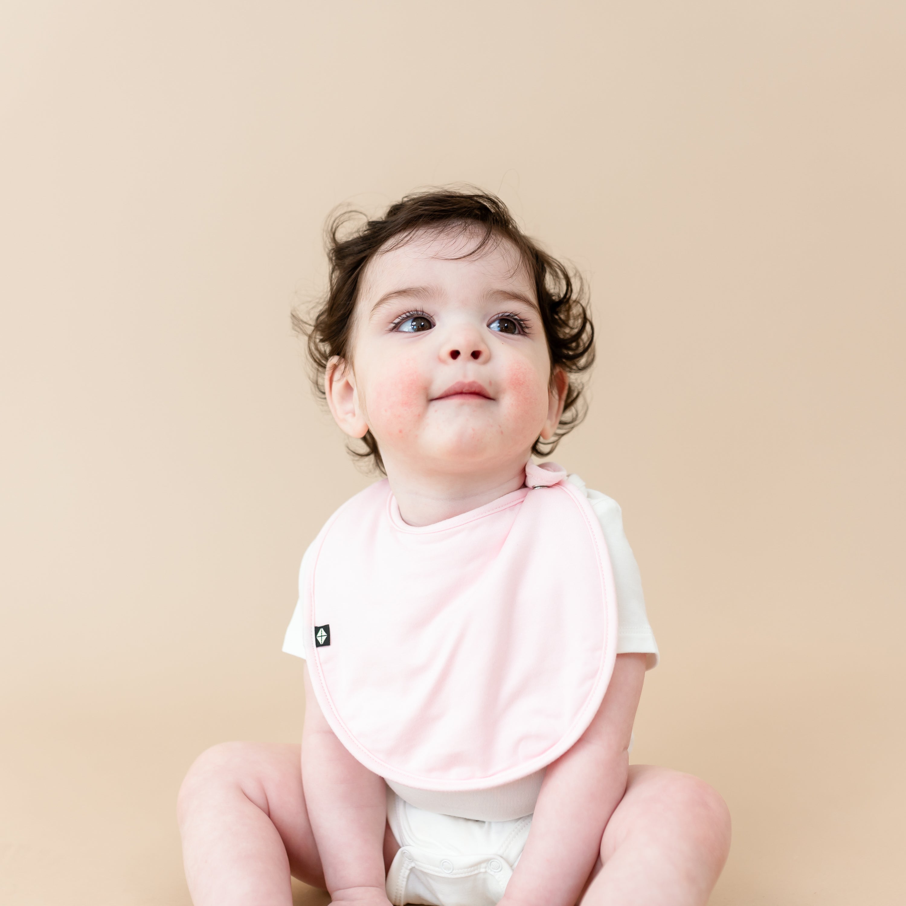 Cushy Bib in Sakura