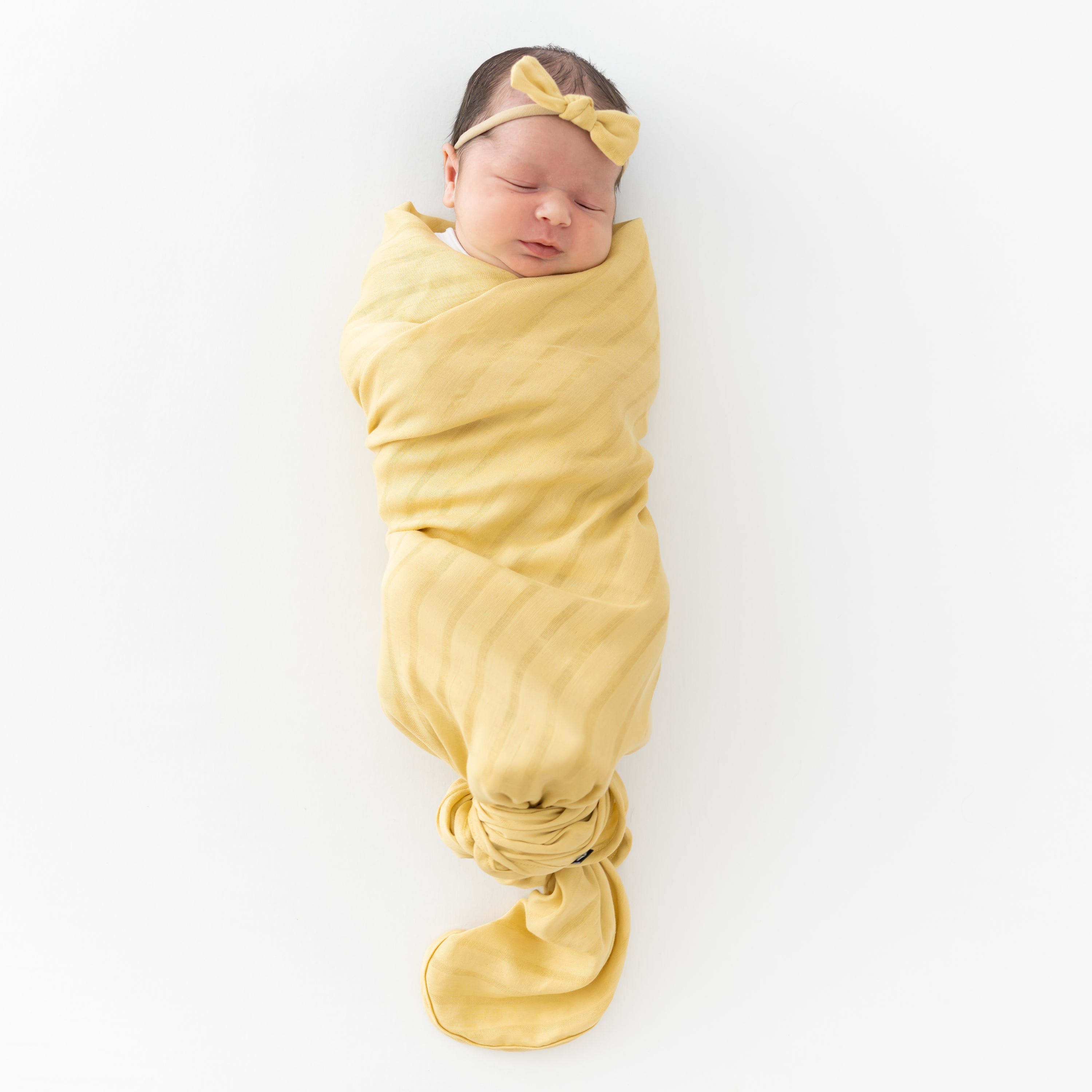 Bamboo Muslin Swaddle Blanket in Sandcastle - Image 3