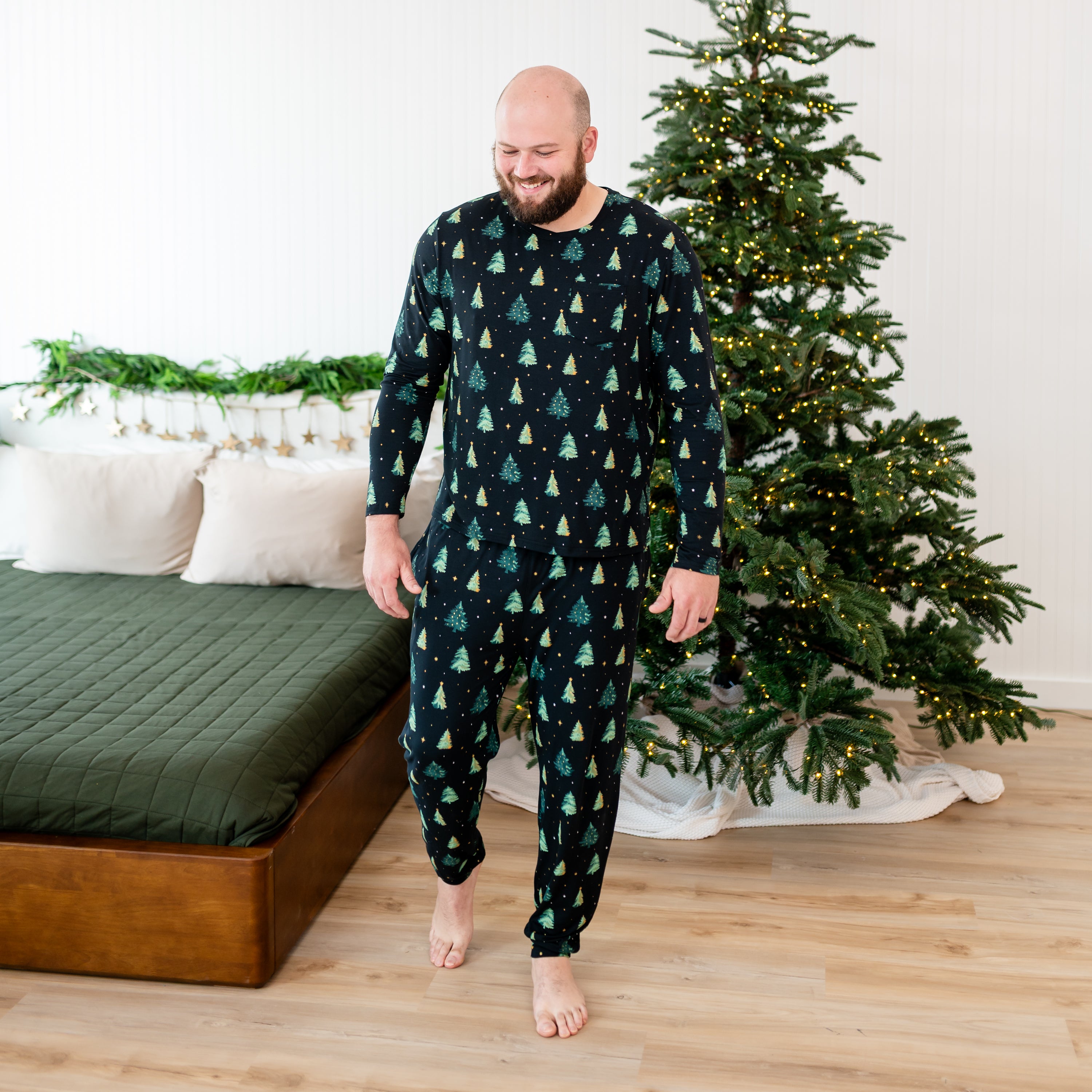 Men's Jogger Set in Twinkle Tree - Image 5